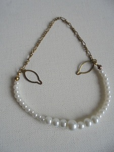  pearl bracele beautiful goods 