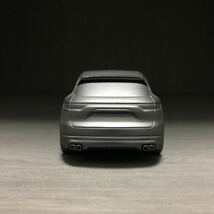 【即決】ポルシェ カイエン (現行3代目) ターボ 正規ディーラー非売品 メタルカー ペーパーウェイト Porsche Cayenne マッドブラック 黒_画像8