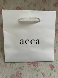 acca アッカ　紙袋　ショップ袋