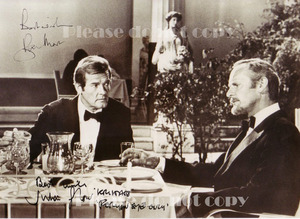 1981年　007 ユア・アイズ・オンリー Roger Moore & Julian Glover ロジャー・ムーア & ジュリアン・グローヴァー　サイン フォト
