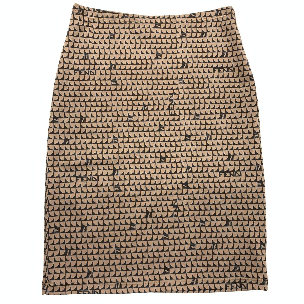 お値下げ 激レア四角ボタン 美品 フェンディズッカ柄スカート FENDI