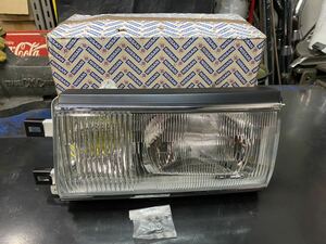  Nissan Cedric E-Y31 head light left new goods 