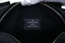 【極美品】ルイヴィトン Louis Vuitton タイガ サヤン アルドワーズ ブラック 黒 ショルダーバッグ 斜め掛け 鞄 メンズ 定価約10万_画像10