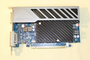 中古品 ATI Radeon V540D5H ビデオカード 在庫限定