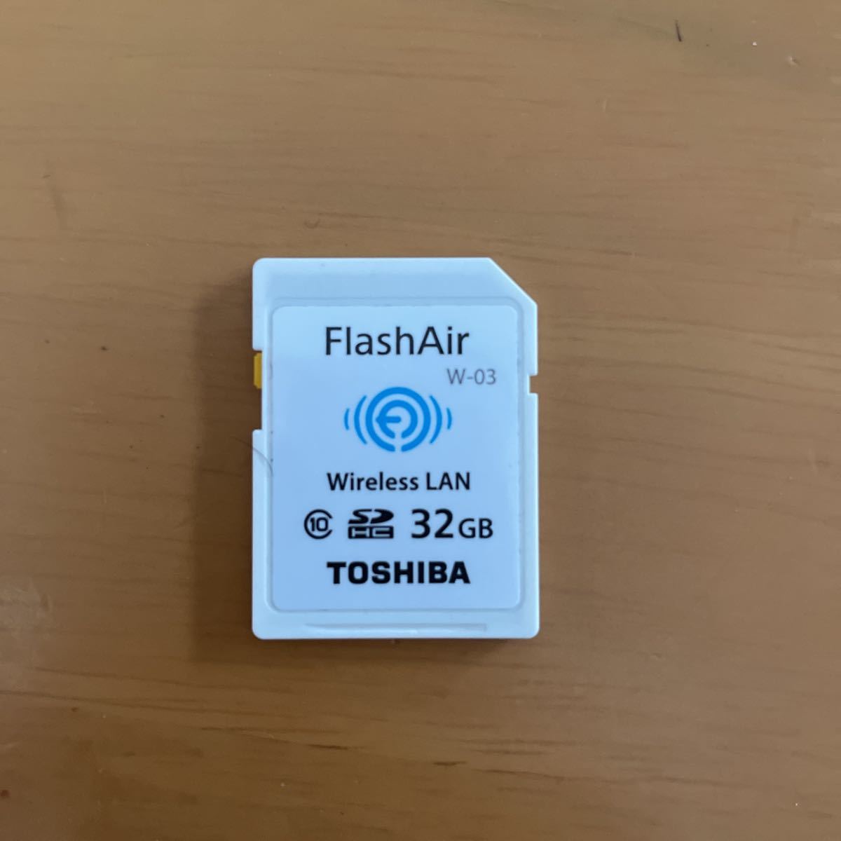 ほぼ未使用品TOSHIBA FlashAir SDカード 32GB（¥12,800） - www.scavinato.com