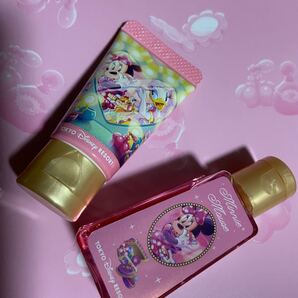 ハンドクリーム&ハンドジェル2点セット(ミニー、デイジー、クラリス)