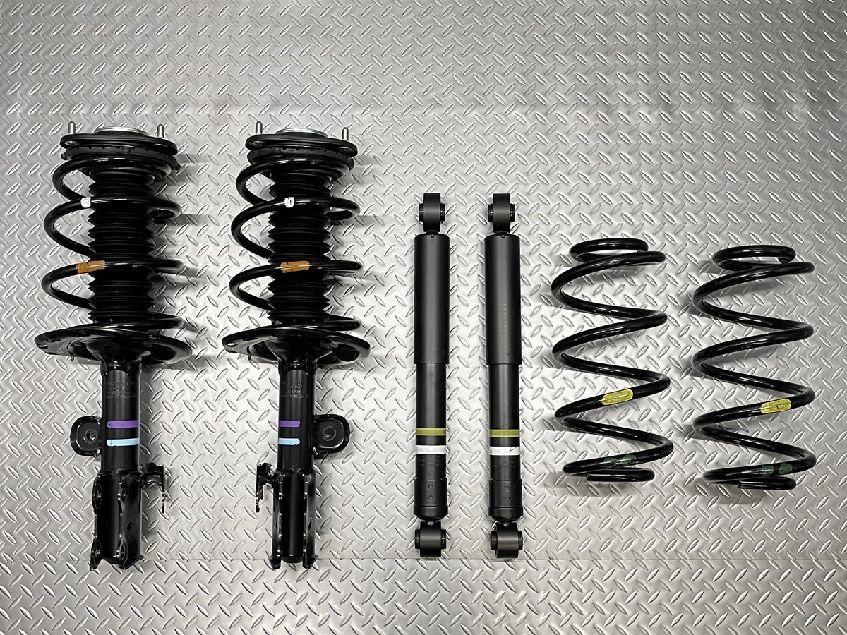 希少 黒入荷 系 アルファード ヴェルファイア 中古品 車高調ダンパー サスペンション Alrc Asia 希少 黒入荷 系 アルファード ヴェルファイア 中古品 車高調ダンパー サスペンション Alrc Asia