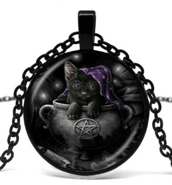 【同梱700円/新品/送料無料/国内発送】ペンダント　神秘　猫魔術