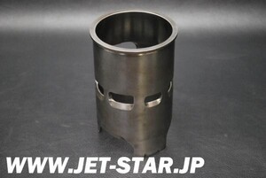 ヤマハ -SJ700- SuperJet 2002年モデル 純正 ヤマハ 700CC用 スリーブ(81mm) (部品番号:) 中古 [X610-049]