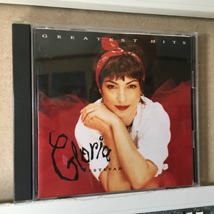 Gloria Estefan「GREATEST HITS」＊70～80年代に一世を風靡したグロリア・エステファンのヒット曲を集めたベスト盤