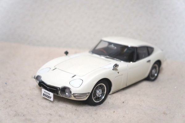 激レア!絶版完全未開封品オートアート1/18トヨタ 2000GT 1968