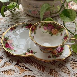 ROYAL ALBERT オルードカントリーローズ テニスセット カップ&ソーサー
