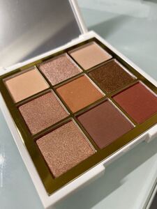 アイシャドウパレット