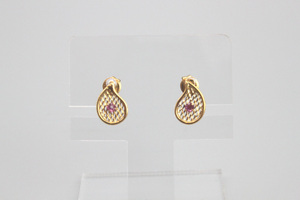 [ new goods * unused ]K18 earrings ruby 0.57g