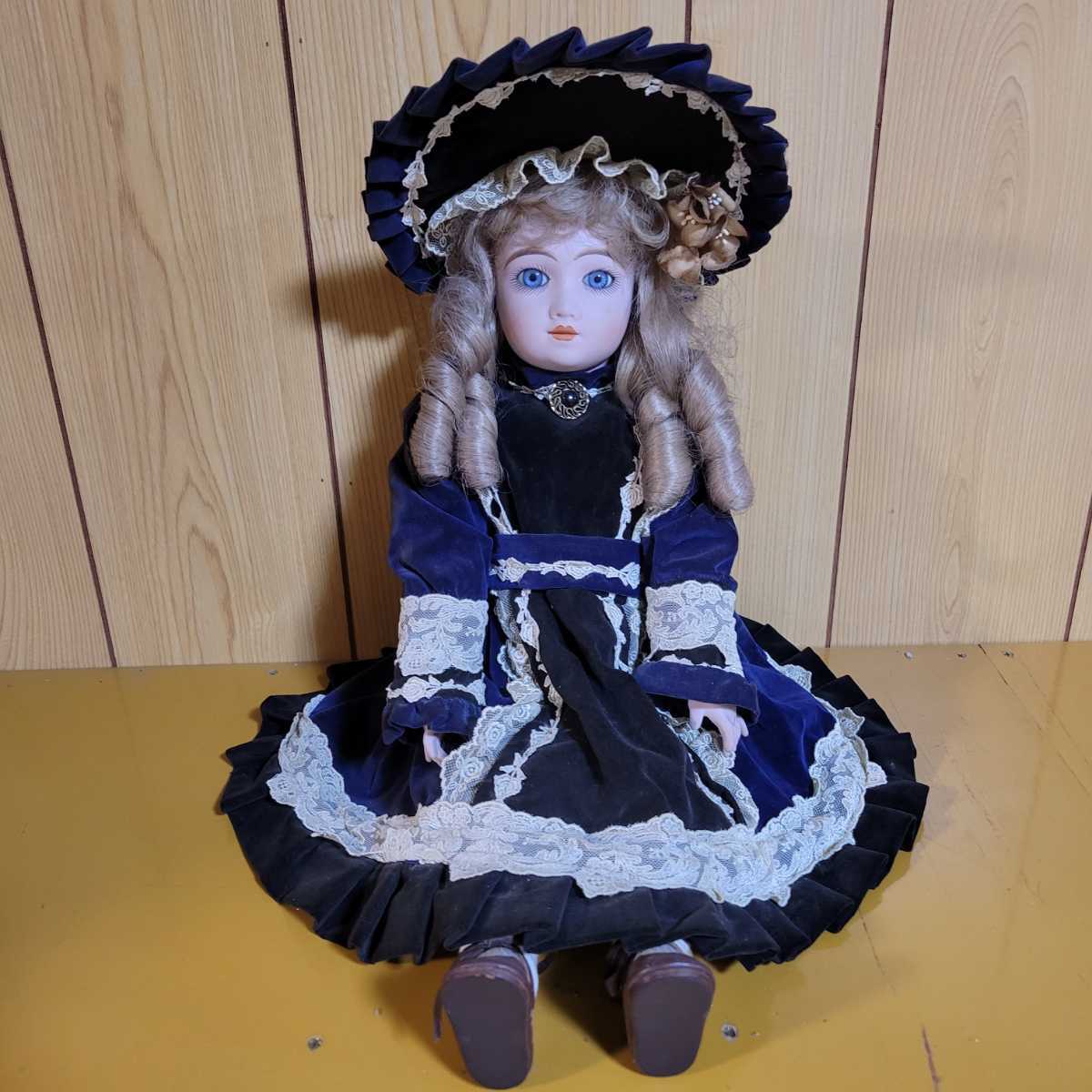公式 ポーセリンドール ビスクドール アンティーク人形 顔陶器 レース 