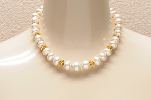 K18 White Butterfly pearl south . pearl necklace 10-13.7mm button free shipping [C112] 18 gold yellow gold . another ending so-ting used 