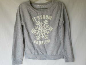  thin long sleeve sweatshirt H&M cotton 95% rayon % gray ground Kirakira. Logo width of a garment 41cm dress length 48cm