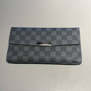  new goods .... beads .. pcs insertion . case small checker pattern gray block check 