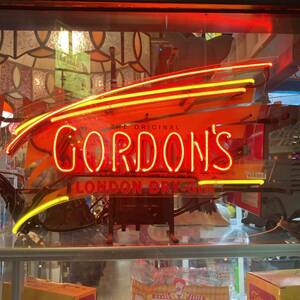 ヴィンテージ★GORDON'S　ドライジン　ネオン看板★ゴードン、ネオン管、レトロ、企業物、カフェ、バーグッズ、ペニージャパン