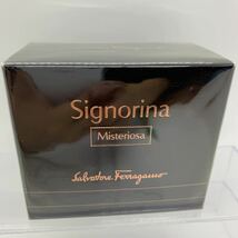 新品未使用　未開封　香水 サルバトーレフェラガモ　signorina 50ml 2103A72_画像1