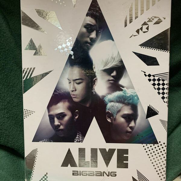 ALIVE (Type A) ［CD+2DVD+PHOTOBOOK］＜初回生産限定盤＞