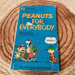 ビンテージ 洋書 1970s PEANUTS FOR EVERYBODY CharlesM.Schulz PEANUTS スヌーピー コミック 本 漫画 ブック ヴィンテージ アメリカ USA