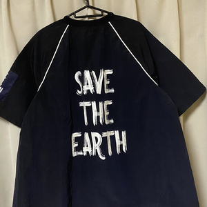 イタリア製 エンポリオ アルマーニ EMPORIO ARMANI Lサイズ ナイロン プルオーバー 半袖シャツ ジャケット SAVE THE EARTH ほぼ黒ブラック