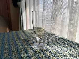  Cathay Pacific Airways champagne glass 