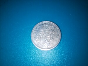 イギリスsixpence ハートマークのイランコイン