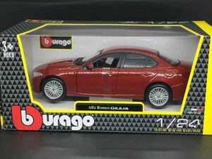 ブラーゴ 1/24 アルファロメオ ジュリア ALFAROMEO GIULIA ミニカー