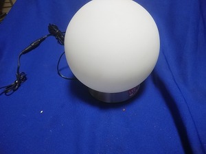 オーム電機　LEDボール型　テーブルスタンド　