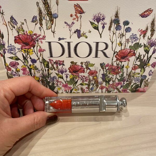 ディオール Dior アディクト　フルイド　スティック469 口紅