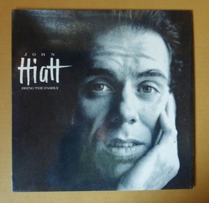 JOHN HIATT「BRING THE FAMILY」米ORIG [半透明盤] シュリンク美品