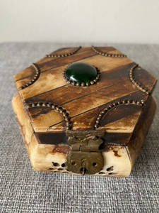 既決　中国古玩　骨製　小物入れ アンティーク　宝石箱