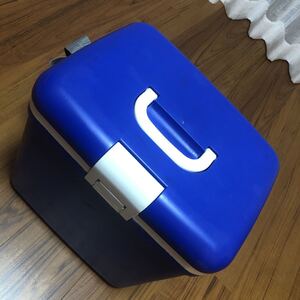 ベルド付き クーラーボックス 保冷保温ボックス