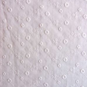 ★刺繍ダブルガーゼ♪プチフラワー♪(オフ白)♪98×50★【NE1727-A】