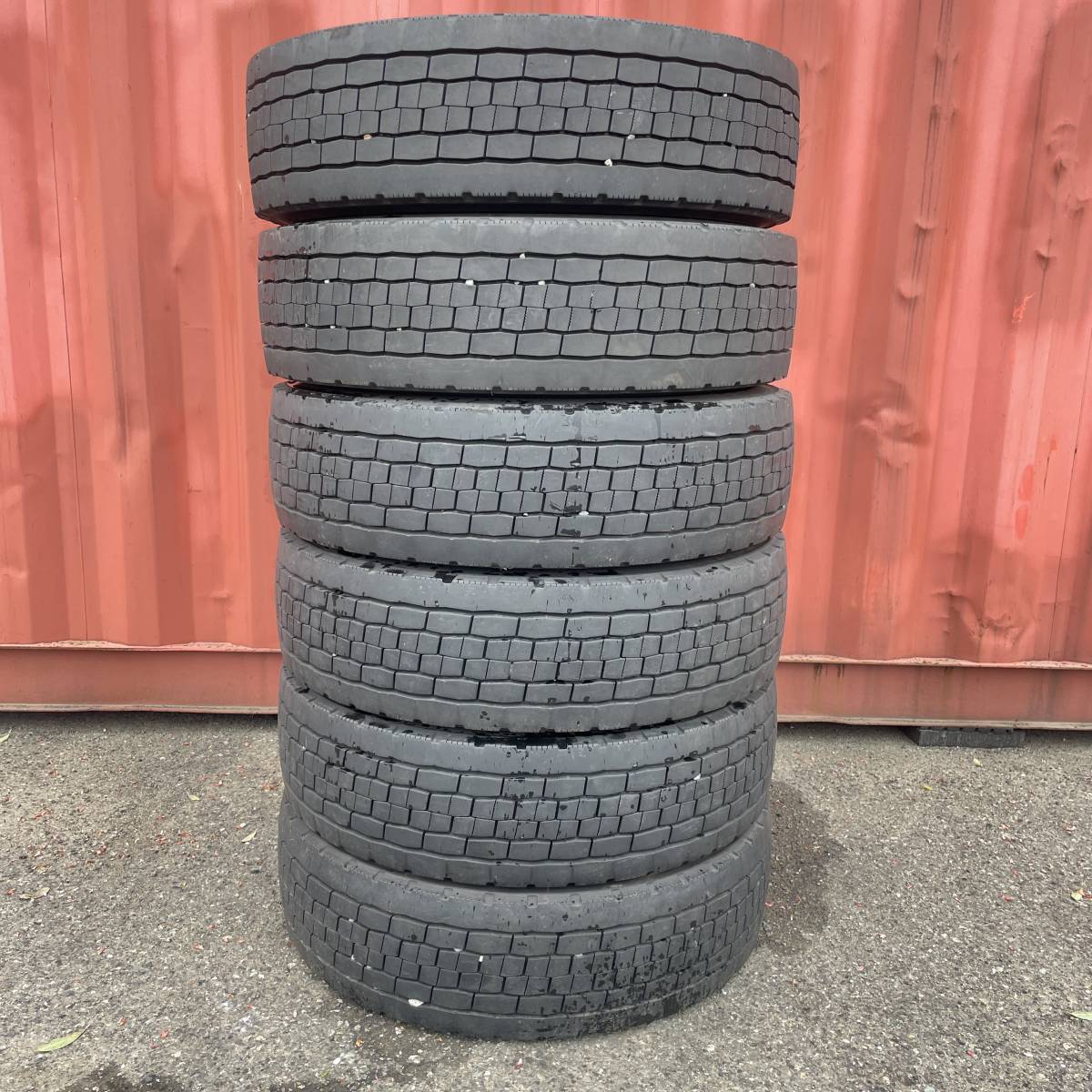 ダンロップ SP 680 245/80R17.5 133/131J オークション比較 - 価格.com ダンロップ SP 680 245/80R17.5 133/131J オークション比較 - 価格.com
