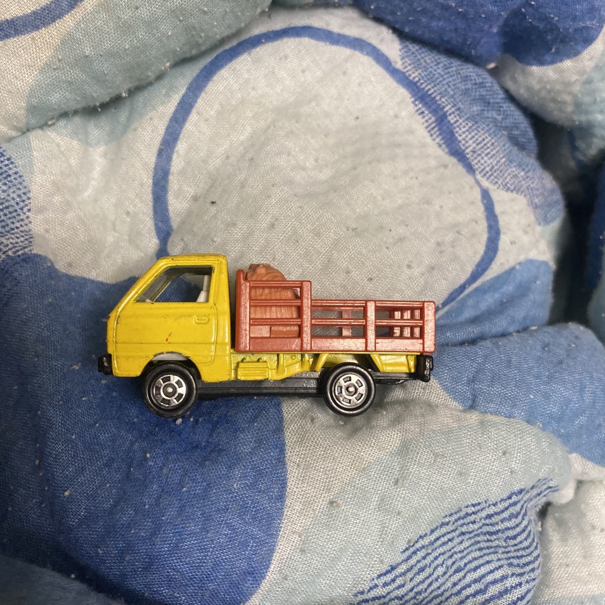 爆熱 トミカ スズキ キャリィ キャリィ 家畜運搬車(ゴールド仕様