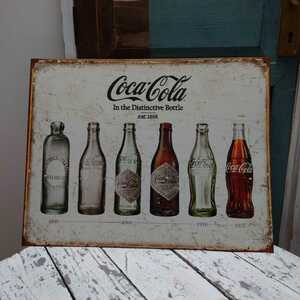 中古 ★ コカコーラ COCA-COLA メタルサイン 歴代 ボトル In the Distinctive Bottle 看板 / アメリカン ダイナー 50's 60's