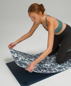 新品 Lululemon ルルレモン ヨガラグ タオル ヨガマット ブルー ホワイト ブラック