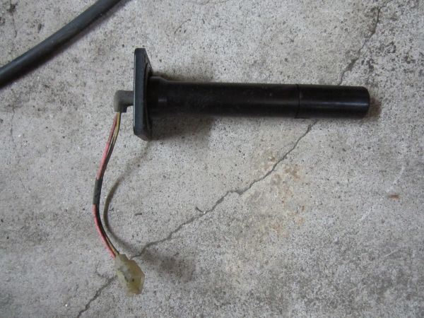 レッツ2 CA1PA 燃料センサー 純正 宅配便の場合60サイズ 管理NO、3076 レッツ2 CA1PA 燃料センサー 純正 宅配便の場合60サイズ 管理NO、3076