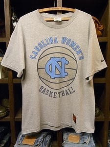 90'S MADE IN USA NIKE 'CAROLINA WOMEN'S' BASKETBALL TEAM 半袖 Tシャツ SIZE M ナイキ バスケ アメリカ製