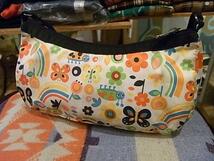 LESPORTSAC 総柄 ナイロン ミニ ハンドバッグ レスポートサック ポーチ_画像2