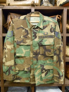 88年製 U.S. AIR FORCE MILITARY CAMO JACKET SIZE XS アメリカ空軍 ミリタリー 軍物 カモ 迷彩 ジャケット