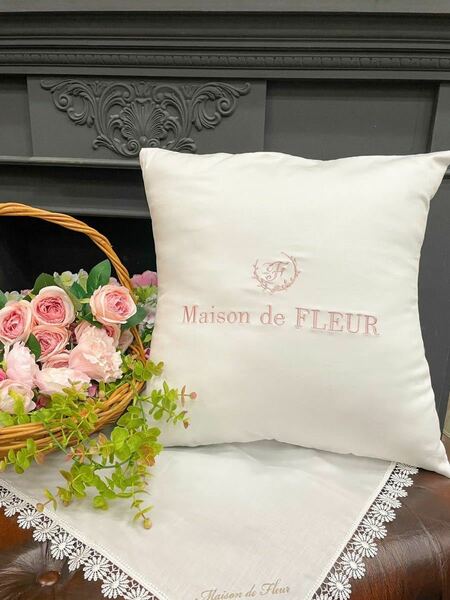 非売品★レア 限定 Maison de FLEUR ブランドロゴ刺繍入り オリジナル クッションカバー ノベルティ ピンク うさぎ くま バッグ ハンカチ