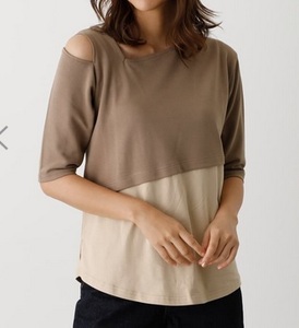 3289円　値札付き　Tシャツ　アズール　Sレディース　半袖　Tシャツ　ベージュ　ASYMMETRY FAKE LAYERED TOPS２　トップス