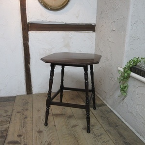 イギリス アンティーク 家具 オケージョナルテーブル サイドテーブル 飾り棚 花台 木製 マホガニー 英国 SMALLTABLE 6514c