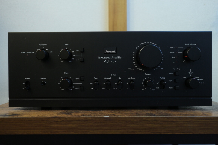 とチューナ ヤフオク! - SANSUI AU-707 数年前にオーバーホール品 音