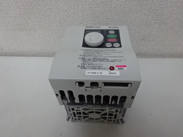未使用 三菱電機 インバータ FREQROL-S500シリーズ FR-S520E-2.2K-42 ...