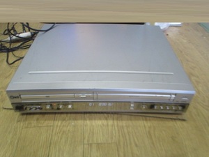 LG VHS/DVDプレーヤー DVCR-2002 　　（A10）